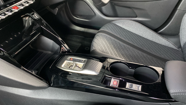 Peugeot 2008 1.2 PureTech Allure 5dr Petrol Estate